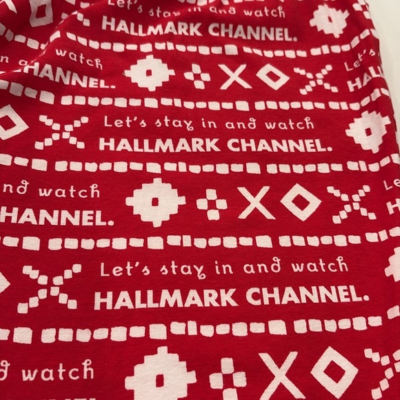 HALLMARK Women’s Pajama bottoms, worn once. Excellent condition. Has pockets. - Picture 4 of 5